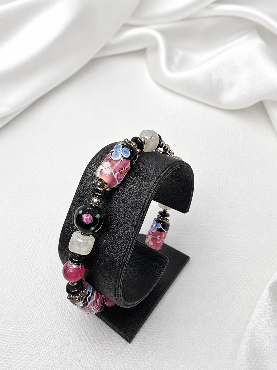 Pink & Black Floral Lampwork Bracelet