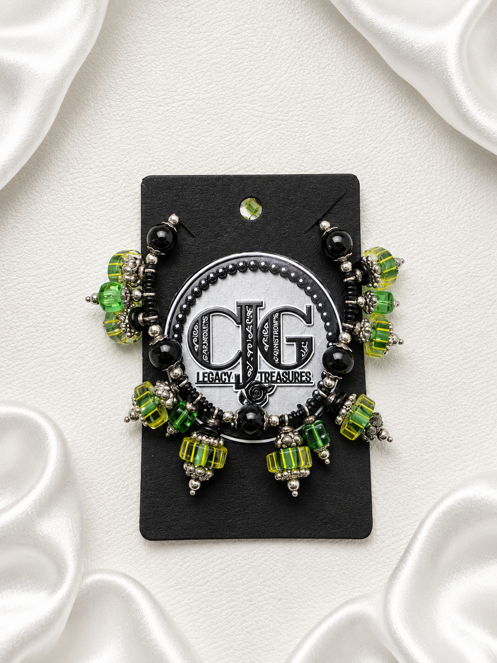 Emerald Isle Headpin Charm Bracelet