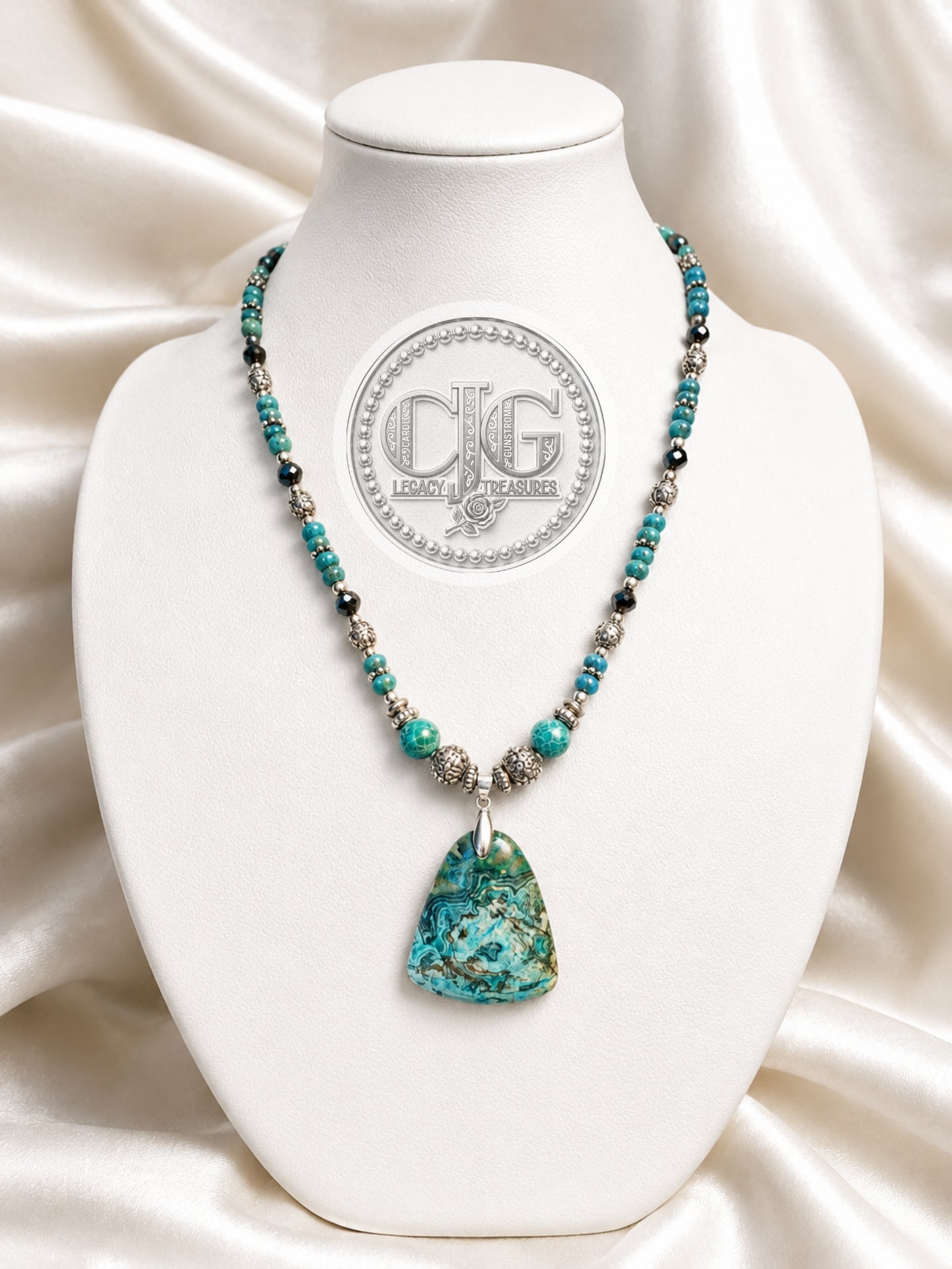 Turquoise Agate Stone Beaded Necklace