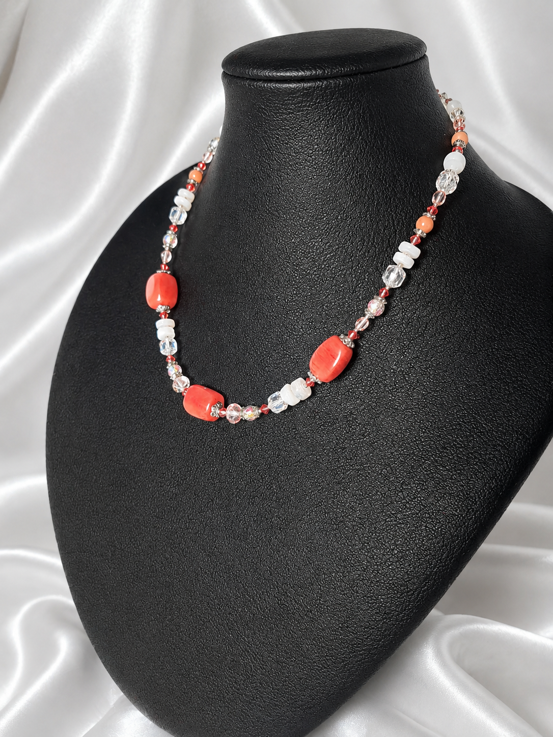 Red-Orange Chunky Coral & Floral Necklace