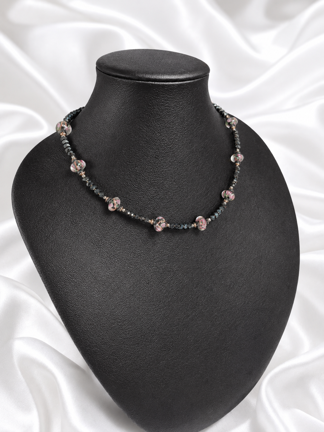 Black-Pink Crystal & Floral Necklace
